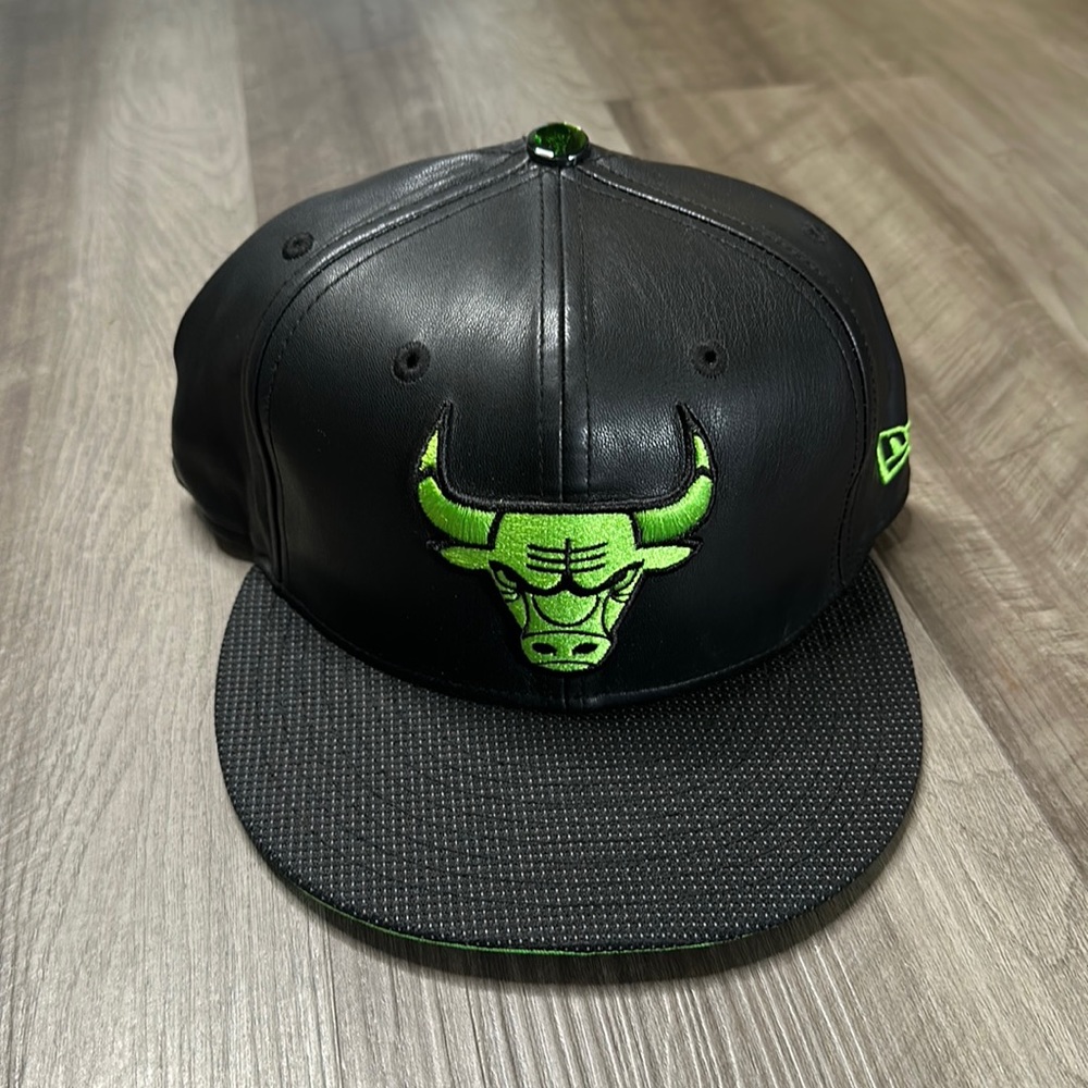 New Era Bulls SnapBack